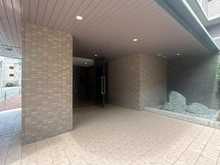 【大阪府/大阪市淀川区東三国】ヴィルヌーブ東三国 アプローチ