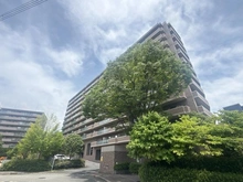 【大阪府/吹田市上山田】ローレルコート北千里 外観