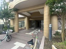 【大阪府/吹田市青葉丘北】ラウンドスクエア吹田青葉丘 アプローチ