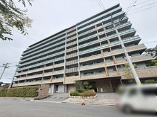 【大阪府/吹田市千里丘北】マスターズマンション吹田千里丘　中楽坊 外観