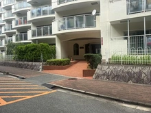 【大阪府/箕面市船場西】コンドミニアム千里中央 アプローチ