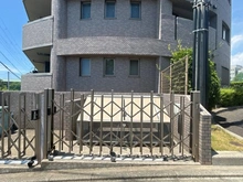 【大阪府/吹田市山手町】プラネ吹田山手町アーバンビュー 共用部