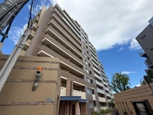 【大阪府/吹田市山田市場】パレ千里 壱号棟 外観