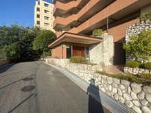 【大阪府/箕面市牧落】クラウンヒルズ箕面 アプローチ