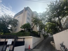 【大阪府/吹田市山手町】千里関大前コーポラス C棟 外観