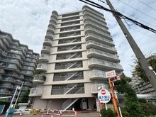 【大阪府/大阪市東淀川区東淡路】エバーグリーン淀川 3号館 外観
