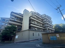 【大阪府/吹田市新芦屋上】ユニハイム千里丘 1号棟 外観