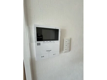 【大阪府/吹田市新芦屋上】ユニハイム千里丘 TVモニター付きインターホン