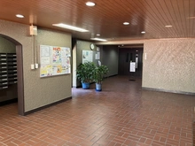 【大阪府/吹田市山田南】日興千里丘スカイマンション A棟 エントランス