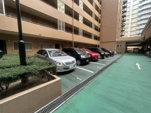 【大阪府/大阪市淀川区宮原】新大阪グランドハイツ 1号棟 駐車場