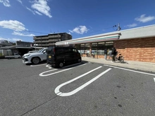 【大阪府/吹田市青葉丘北】青葉丘マンション セブンイレブン　茨木穂積台店（現地より約800m）