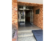 【大阪府/吹田市江の木町】ライオンズマンション第二江坂 エントランス
