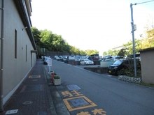 【大阪府/吹田市新芦屋上】ユニハイム千里丘 1号棟 駐車場