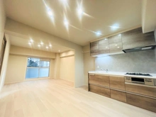 【大阪府/大阪市淀川区西中島】チサンマンション新大阪 10番館 リビング・ダイニング