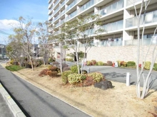 【大阪府/吹田市尺谷】アークレジデンス吹田千里丘 敷地内