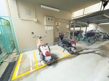 【大阪府/大阪市淀川区宮原】エバーグリーン新御堂 バイク置き場
