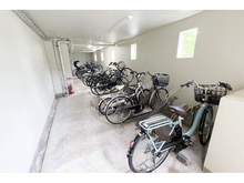 【大阪府/箕面市船場西】ディナスティ千里中央アスティオ 駐輪場