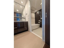 【兵庫県/宝塚市栄町】ザ・パークハウス宝塚 洗面室