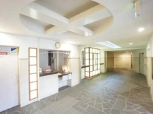 【兵庫県/宝塚市千種】アルス逆瀬川千種 緑明棟 エントランス