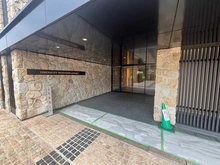 【兵庫県/西宮市神園町】ヴェレーナシティ夙川パークナードI エントランス