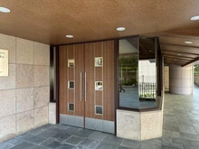 【兵庫県/宝塚市栄町】パークスクエア宝塚フォレストタワー エントランス