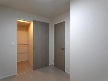 【兵庫県/西宮市枝川町】ルネ西宮甲子園 洋室