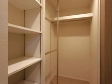 【兵庫県/西宮市枝川町】ルネ西宮甲子園 収納