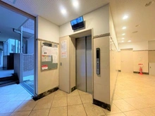 【兵庫県/西宮市段上町】アンビエント西宮仁川 アールブリーズ エレベーターホール
