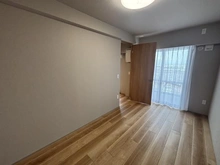 【兵庫県/西宮市北口町】アクタ西宮東館 洋室