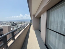 【兵庫県/西宮市甲子園洲鳥町】ネオ甲子園 バルコニー