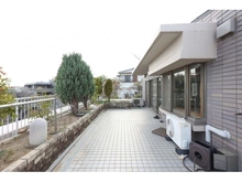 【兵庫県/宝塚市雲雀丘山手】メゾン雲雀丘花屋敷 ルーフバルコニー