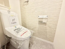 【神奈川県/横浜市青葉区荏田西】クレッセント市が尾ヒルサイドコート トイレ