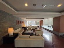 【神奈川県/横浜市青葉区つつじが丘】ドレッセ青葉台 エントランス