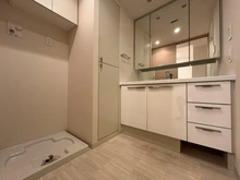 【神奈川県/横浜市青葉区つつじが丘】ドレッセ青葉台 洗面所