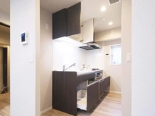 【神奈川県/横浜市緑区いぶき野】エンゼルハイム長津田 キッチン：収納