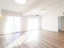 【神奈川県/横浜市青葉区奈良】ルクサージュあおば山の手台アプローズコート A棟 リビング・ダイニング