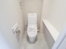 【神奈川県/横浜市青葉区奈良】ルクサージュあおば山の手台アプローズコート A棟 トイレ