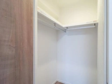 【神奈川県/横浜市青葉区奈良】ルクサージュあおば山の手台アプローズコート A棟 収納