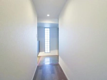 【神奈川県/横浜市青葉区奈良】ルクサージュあおば山の手台アプローズコート A棟 廊下