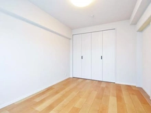 【神奈川県/横浜市旭区若葉台】若葉台団地 2-17号棟 洋室：約6.4帖