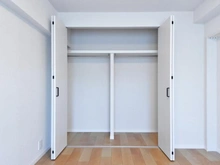 【神奈川県/横浜市旭区若葉台】若葉台団地 2-17号棟 収納