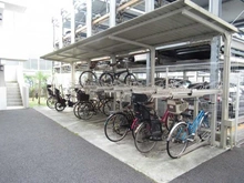 【神奈川県/横浜市都筑区佐江戸町】クオス横浜鴨居レジデンシャルステージ 駐輪場