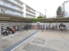 【神奈川県/川崎市宮前区けやき平】コスモ宮前平 駐輪場