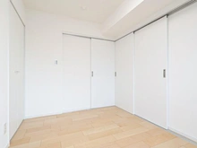 【神奈川県/川崎市宮前区南平台】ラヴィドール宮前平 洋室