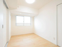 【神奈川県/川崎市宮前区南平台】ラヴィドール宮前平 洋室