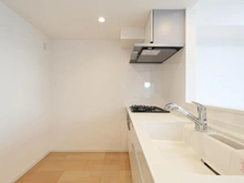 【神奈川県/川崎市宮前区南平台】ラヴィドール宮前平 キッチン