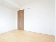 【神奈川県/川崎市宮前区南平台】ラヴィドール宮前平 洋室