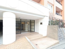 【神奈川県/川崎市宮前区南平台】ラヴィドール宮前平 エントランス