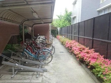 【神奈川県/横浜市青葉区藤が丘】アーバンフォレスト藤が丘  駐輪場