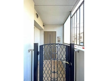 【神奈川県/横浜市緑区三保町】リブゼ横浜ブライトスクエア ポーチ